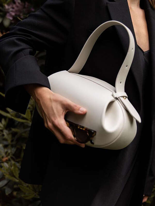 Women S Crossbody New Casual Versatile Three Dimensional Ladies Underarm Small Round Baguette Bag Handbag Large