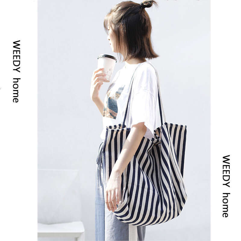 Niche Designer 2025 New Striped Casual Tote Travel Vacation Capacity Shopping Canvas Large Bag