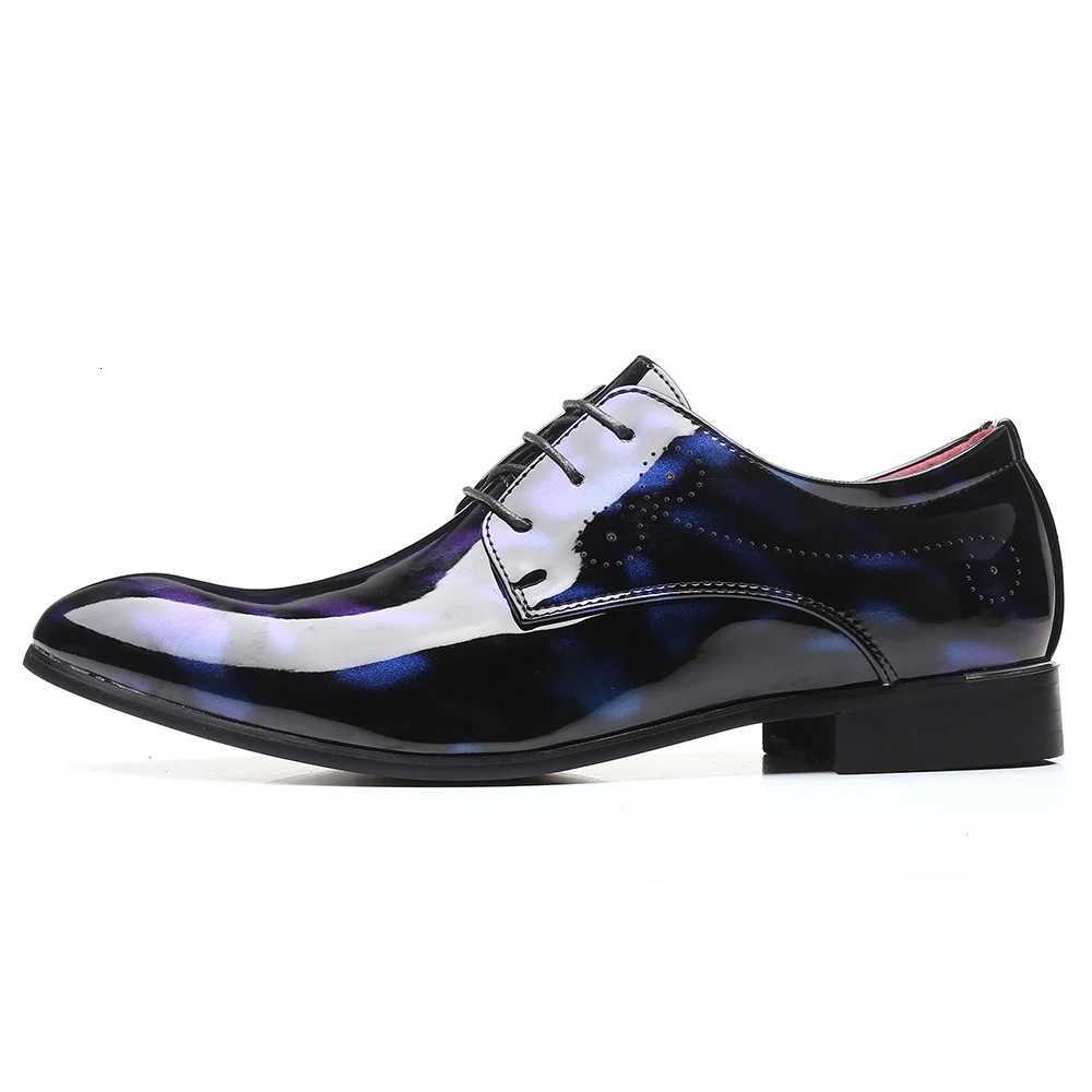 Large Size Sharp Pointed British Style Mens Shoes Glossy Business Leather Work Shoes Elegant Personality W250716