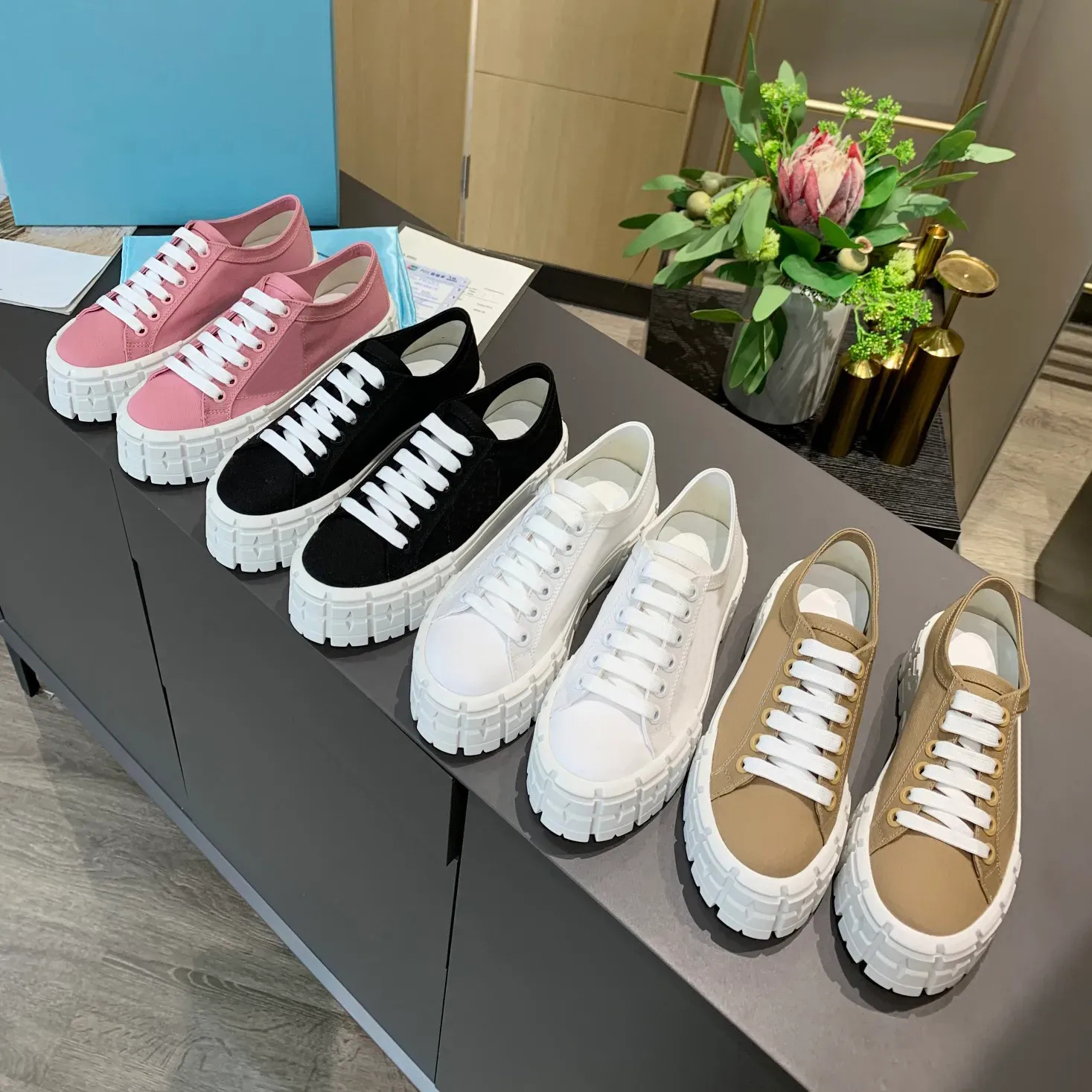 Designer Sneakers Women Nylon Casual Shoes Brand Wheel Trainers Luxury Canvas Sneaker Fashion Platform Solid Heighten Shoe