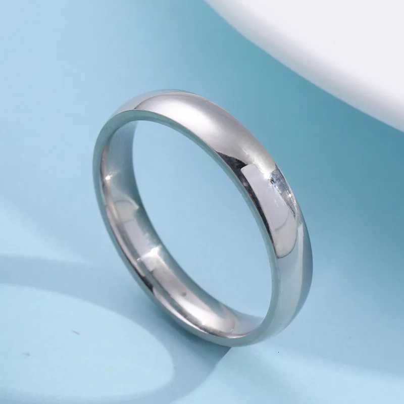 Classic 4mm Curved Stainless Steel Couple Ring Charm Men Women Titanium Steel Rings Best Party Gift Jewelry S250716
