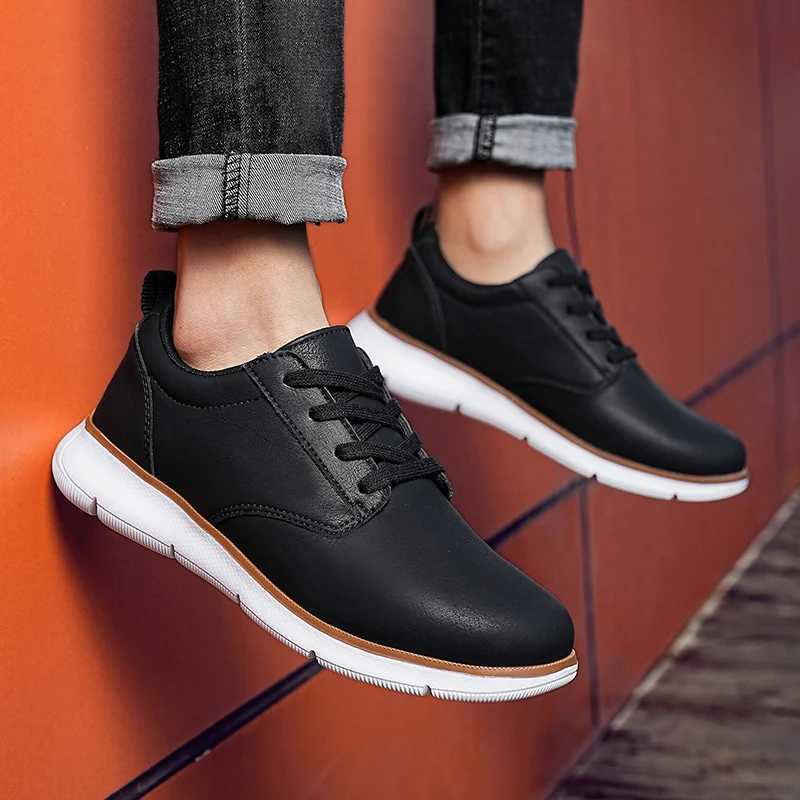 2025 New Plus-size Casual Shoes Mens New Microfiber Leather Casual Shoes Retro Casual Shoes W250716