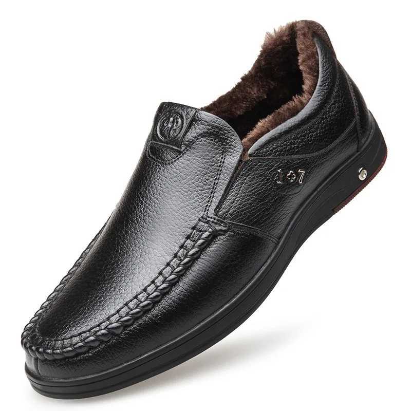 Big Size Cow Leather Shoes for Men Spring Autumn Winter New Designer Fashion Casual Loafers Male Solid Color Hollow Shoes Man W250716