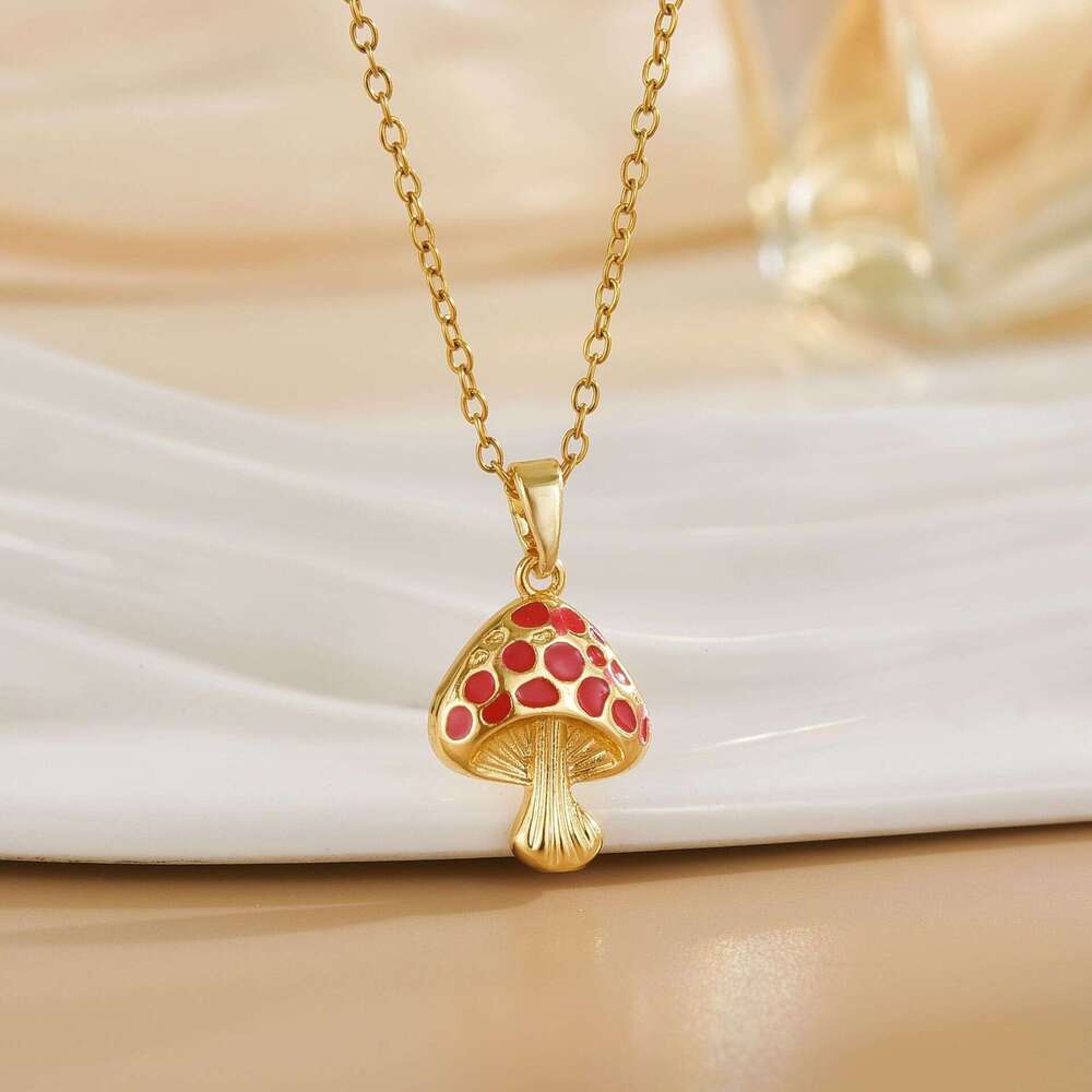 Hot Selling Oil Drop Cute Mushroom Necklace For Women Fashionable Versatile High-End Titanium Steel Non-Fading Collarbone Chain A63