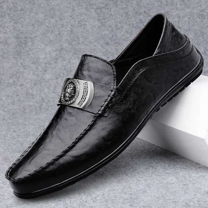 Fashion Brand Mens Spring and Summer Casual Soft Soled Leather Shoes Classic Black Men Pointed Comfortable Anti-Slip Loafers W250716