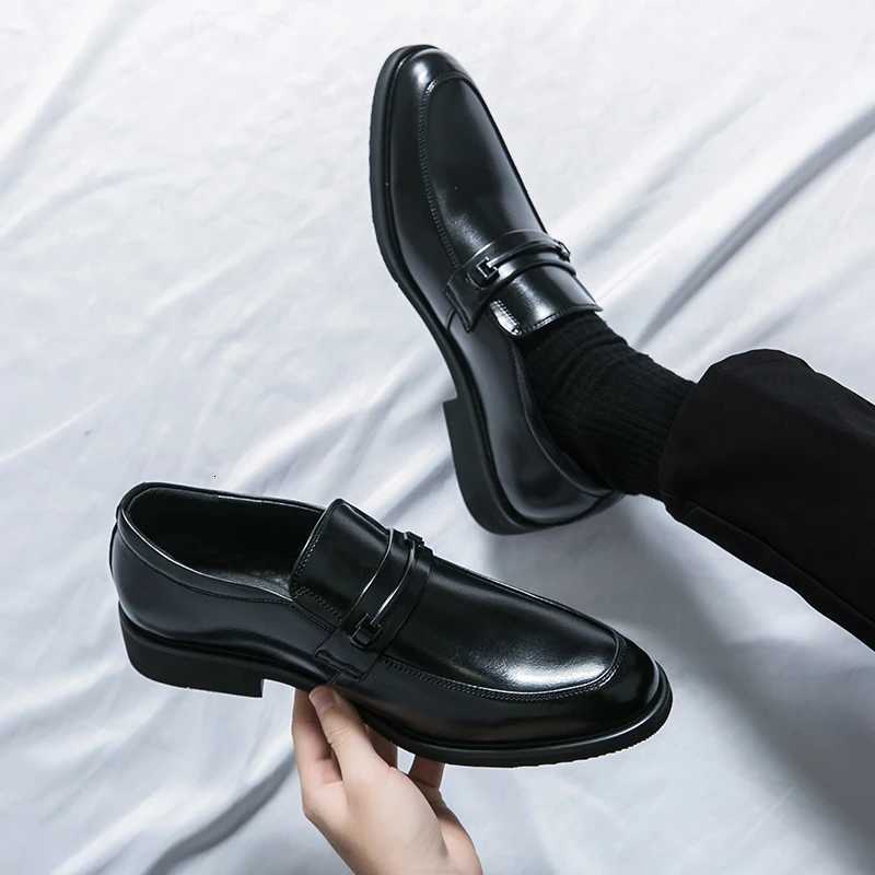 Mens Formal Leather Shoes Classic Style Slip On Loafers Round Toe Breathable Non-Slip Business Dress Wedding Office Casual Shoes Y250715