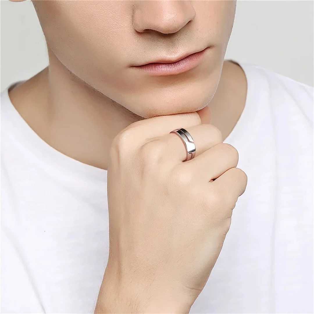 Fashion Simple Stainless Steel Couple Ring for Men Women Casual Finger Ring Jewelry Engagement Anniversary Party Gift S250716