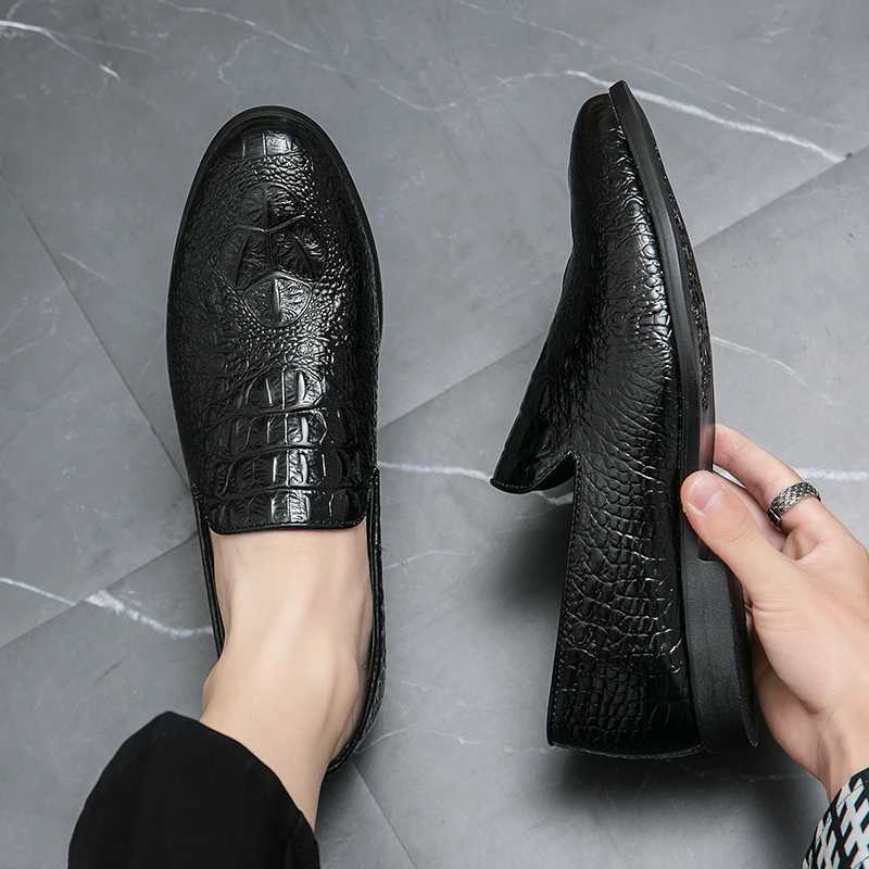 Social Wedding Shoes For Men Trend Casual Leather Shoes Male Mens Dress Shoes Business Shoes Men High Quality Formal Loafers W250716