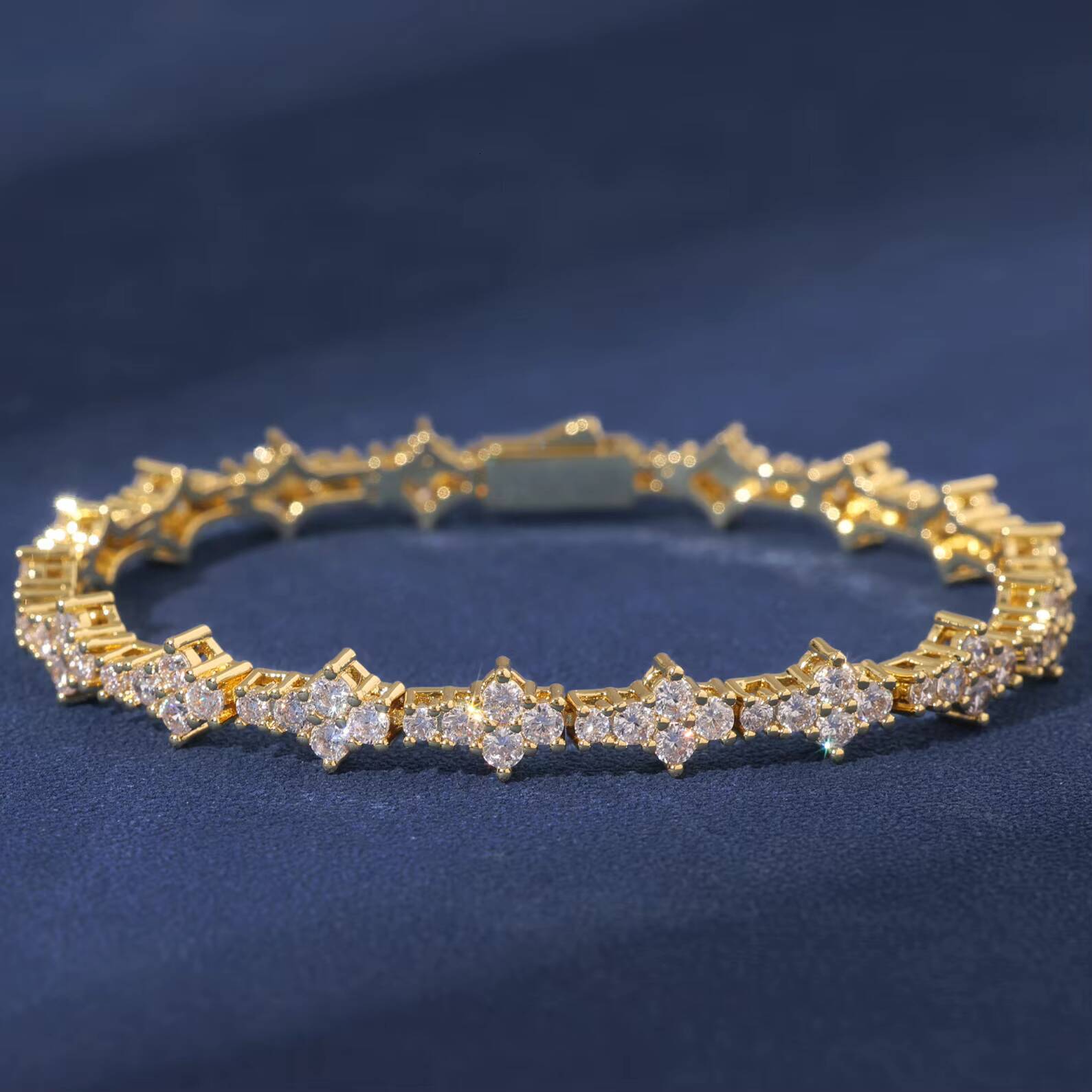 Mens Womens Wedding Honeycomb Charms Bracelet New Arrival Classic Flower Tennis Bracelet Rhodium Plated Bangles