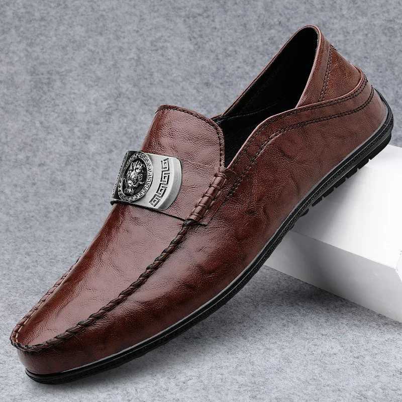 Fashion Brand Mens Spring and Summer Casual Soft Soled Leather Shoes Classic Black Men Pointed Comfortable Anti-Slip Loafers W250716