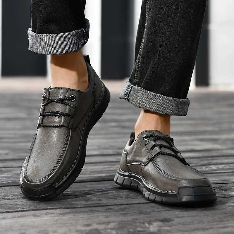 2024 New Mens Casual Shoes Handmade Leather Loafers Comfortable Mens Shoes Quality Split Leather Flat Moccasins Mens Sneakers W250716