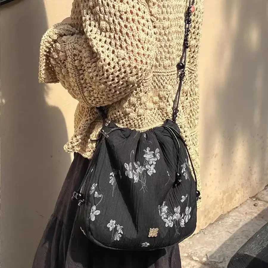 Ancient Style Han Element Cheongsam Good Match Bag Brocade Bag Closing Bags Niche Woven Beaded Shoulder Cloth Bags Purse