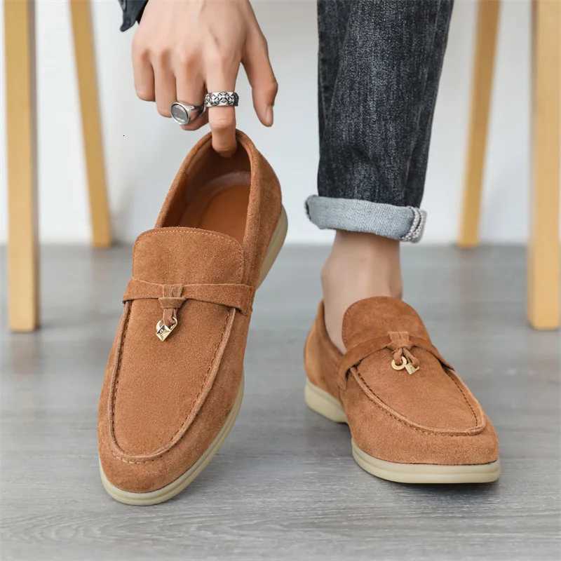 Fashion Mens Casual Shoes Genuine Suede Leather Men Classic British Style Tassels Loafers Moccasins Mens Outdoor Driving Flats Y250715