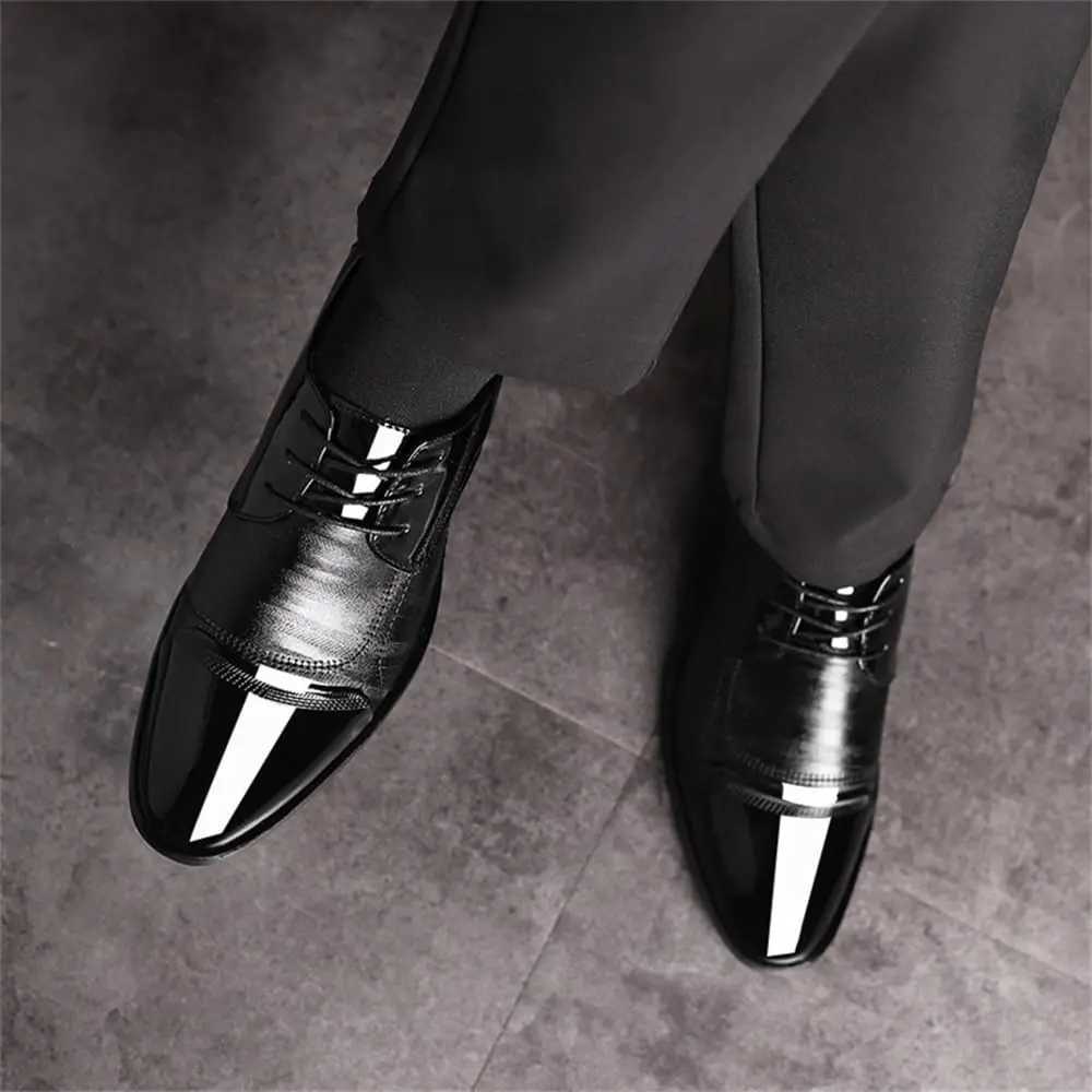 Mens Dress Shoes Business Oxfords Patent Leather Dress Shoes Classic Loafers Formal Derby Shoes For Men Y250715