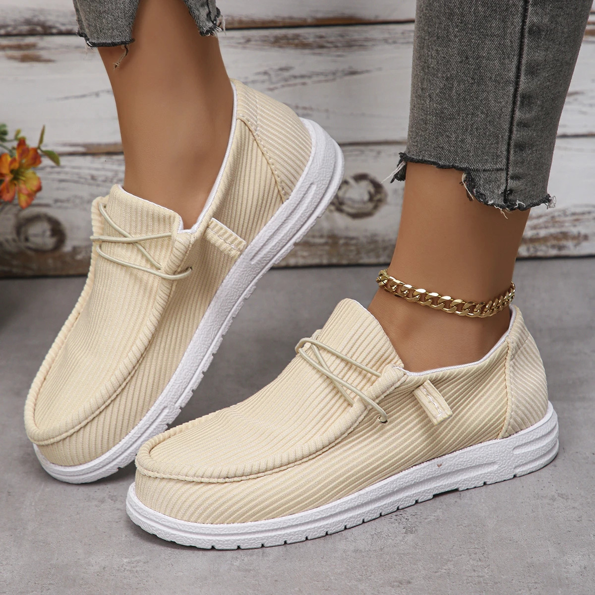 Canvas Shoes Women Summer Casual Sneakers Women Breathable Cloth Loafers Platform Shoes Woman Shoes Zapatos De Mujer 250712