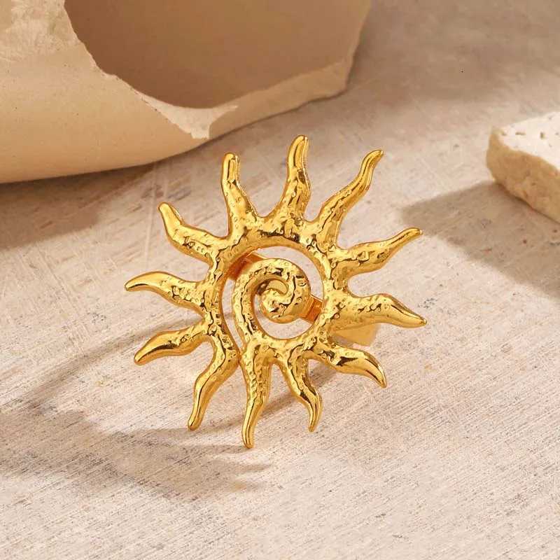Stainless Steel Metal Sun Shape Open Rings For Women Vintage Gold Color Sunflower Adjustable Finger Rings Jewelry Accessories S250716