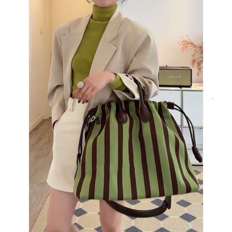 Pink Heart Lady Large Capacity Green Striped Tote Bag Women's Summer High-end Shoulder Crossbody Handbag Commuting