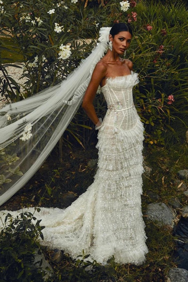Mermaid Style Dresses, Strapless Tulle Wedding Dress With Tiered Skirt, Sequins, And Bow Knot Detail - Elegant Bridal Gown Bc20899 B0312
