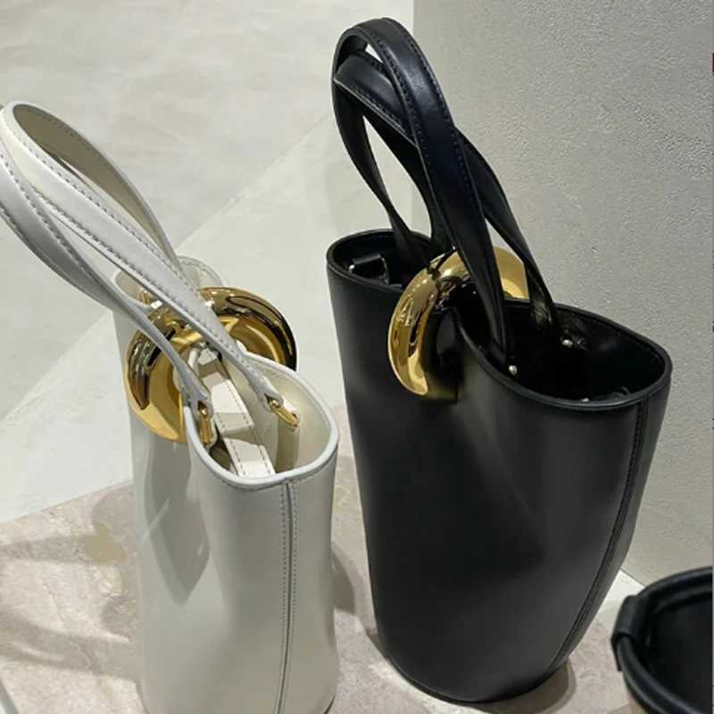 Vintage women handbag new versatile commuting style simple buckle bag shoulder bag