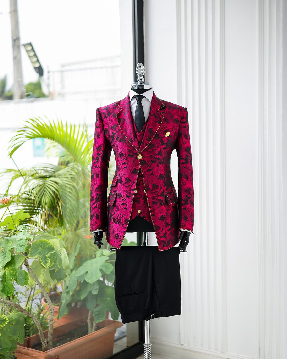 Modern Men Suits 3 Pieces Notched Lapel Jacquard Jacket Tailor-Made Blazer One Button Groom Evening Party Customized Coat Vest Pants Plus Size