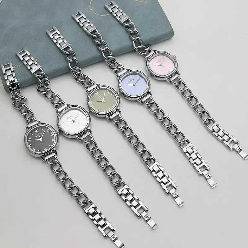 Brand Oval Dial Quartz Korean Version Simple and Fashion Mens Bracelet Wrist Luxury Gift Small Green Y250715