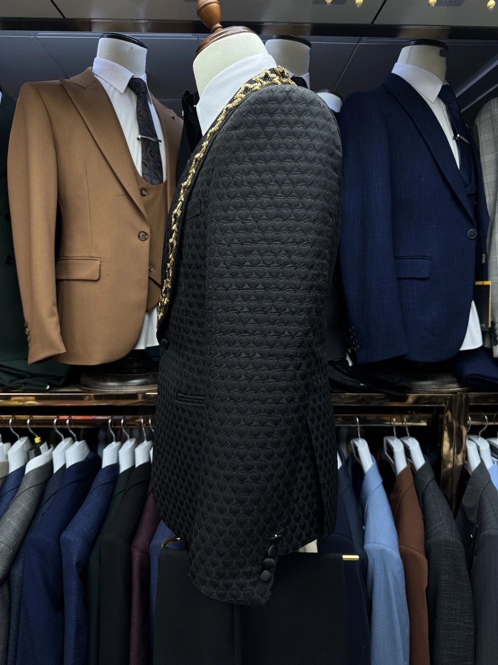 Vintage Men Suits Tailor-Made 3 Pieces Shawl Lapel Jacket Beading Blazer One Button Air Cotton Groom Customized Coat Vest Pants Plus Size