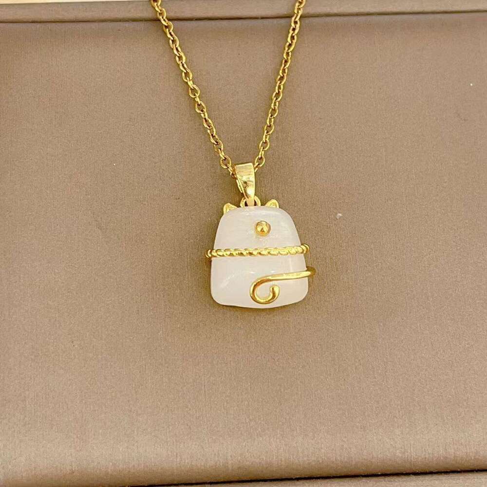 Korean Version Light Niche Ins Style Lucky Fortune Dragon Cat Pendant Titanium Steel Non-Fading Collarbone Necklace Birthday Gift 9Ed