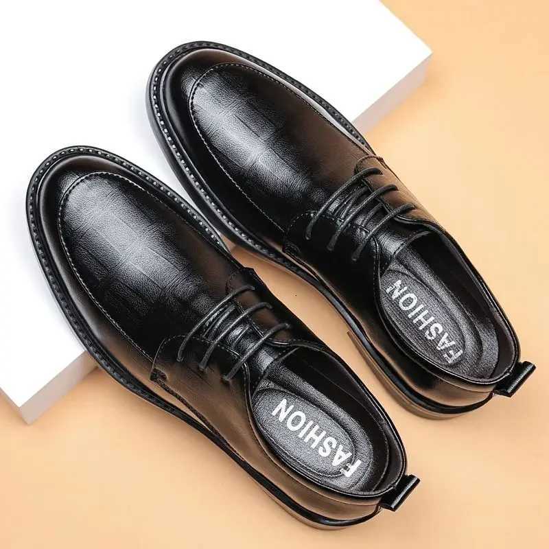 Office Leather Brogue Shoes for Men Lace Up In Promotion Adults Footwear Offer Man Casual Shoe Classic Original Common Designer W250716