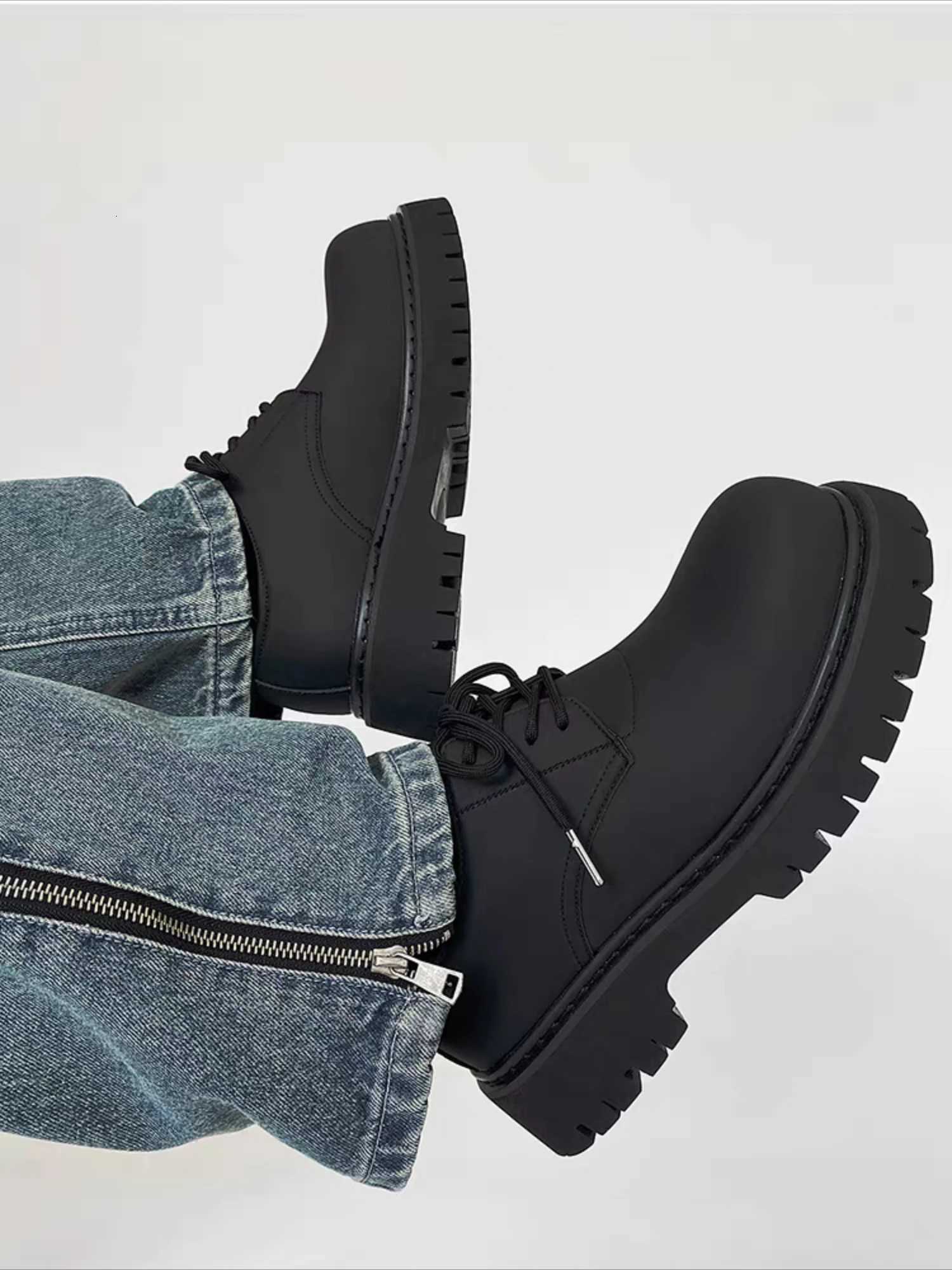 Mens Leather Shoes Black Thick Sole Round Toe Platform Mens Casual Derby Shoe Cowhide Classic Original Legitimate Designer Pu W250716