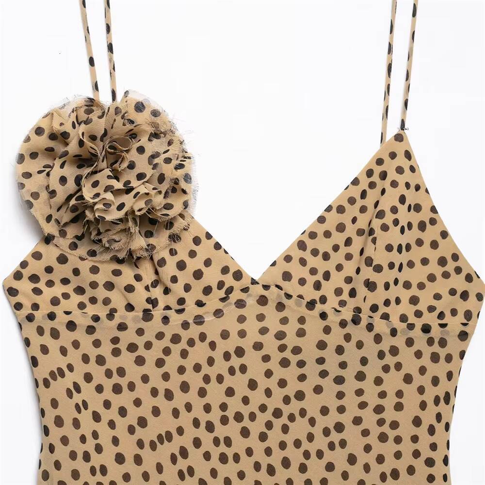 2025Polka dot sling three-dimensional decorative flower V-neck backless holiday style loose dress summer womens wear dongdumaoyi