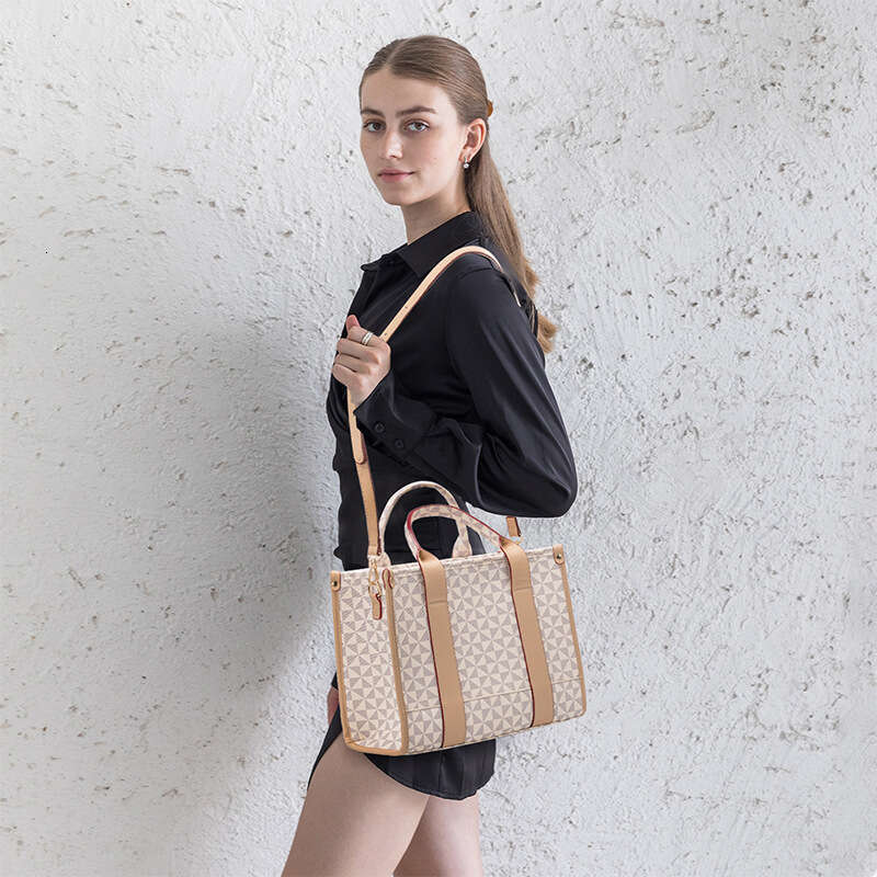 Lacel Urwebin Tote bag for Women's Printed Fashion Handbag Large Capacity Light Luxury Elegant Single Shoulder Crossbody Bag
