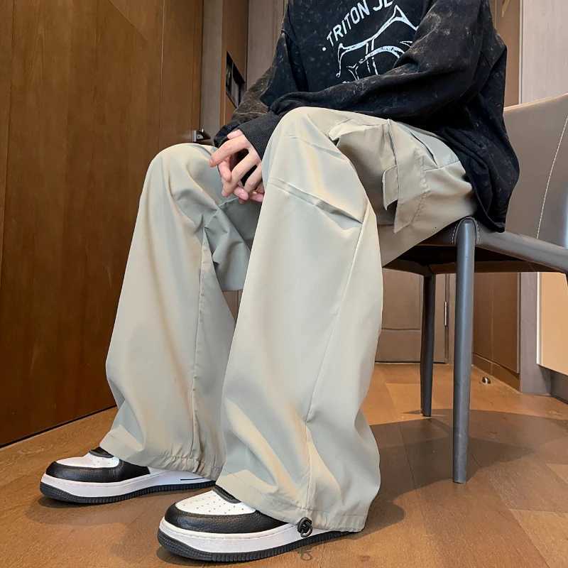 2025 Streetwear Spring Summer Casual Men Trousers Solid Color Harajuku Lightweight Cargo Pants Fashion Straight Mens Pants y250716
