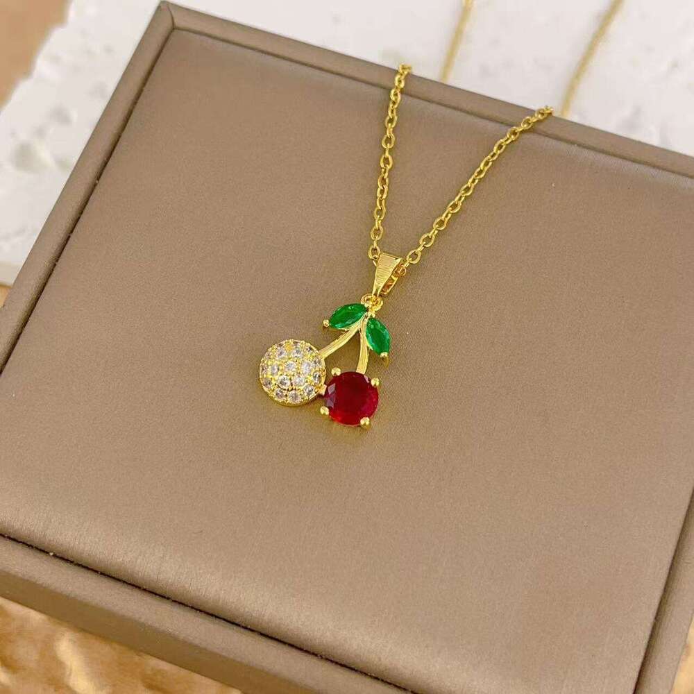 Simple Fashion Fruit Pineapple Necklace For Women, Niche Design Cherry Pendant With Zirconia Clavicle Chain D39