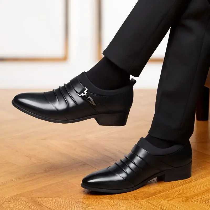 2024 Trend Black Pointed Toe Social Dress Shoes for Men Official Clothing Legitimate Leather Italian Low Price Style 39 Y250715