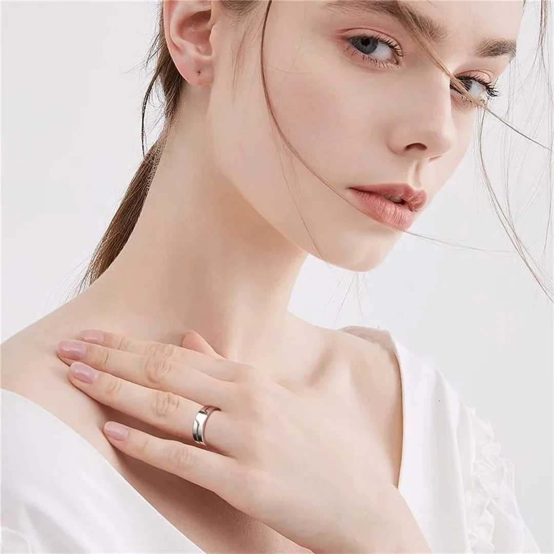Fashion Simple Stainless Steel Couple Ring for Men Women Casual Finger Ring Jewelry Engagement Anniversary Party Gift S250716