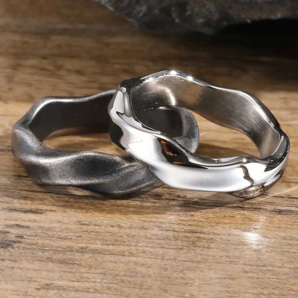 Vnox 2025 New Mobius Ring for Men Boys Oxidized Twisted Stainless Steel Finger BandRetro Endless Love Anniversary Gift for Him S250716