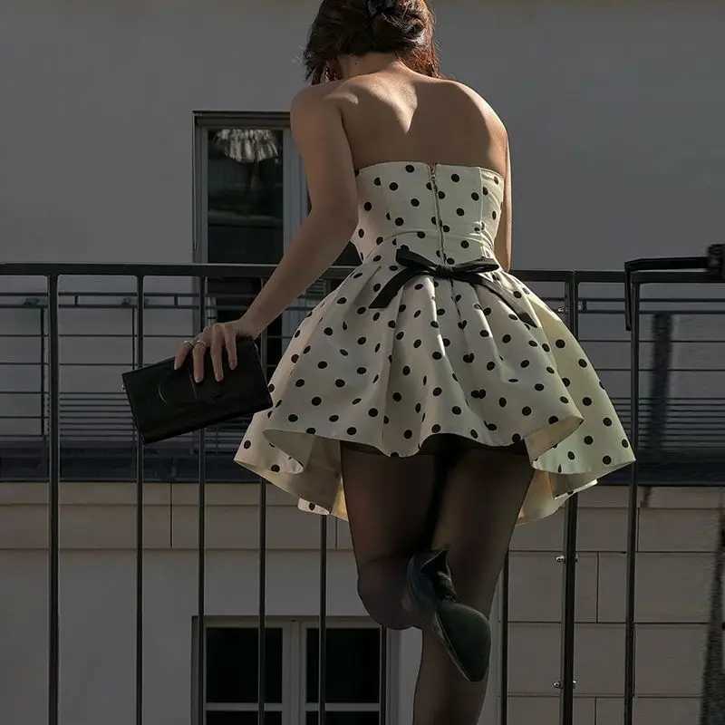 2025 Summer Women Slim Fit French Retro Polka Dot Print Gagarich Dress with Chest Hugging Waist Cinching Bow A-line Sexy Temperament R250716
