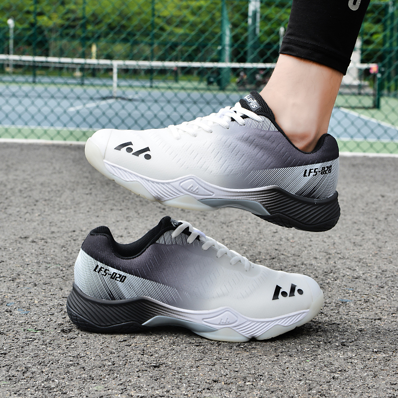 Men's and women's badminton shoes with carbon plate, ultra-lightweight, fourth generation, professional badminton competition tennis trainin