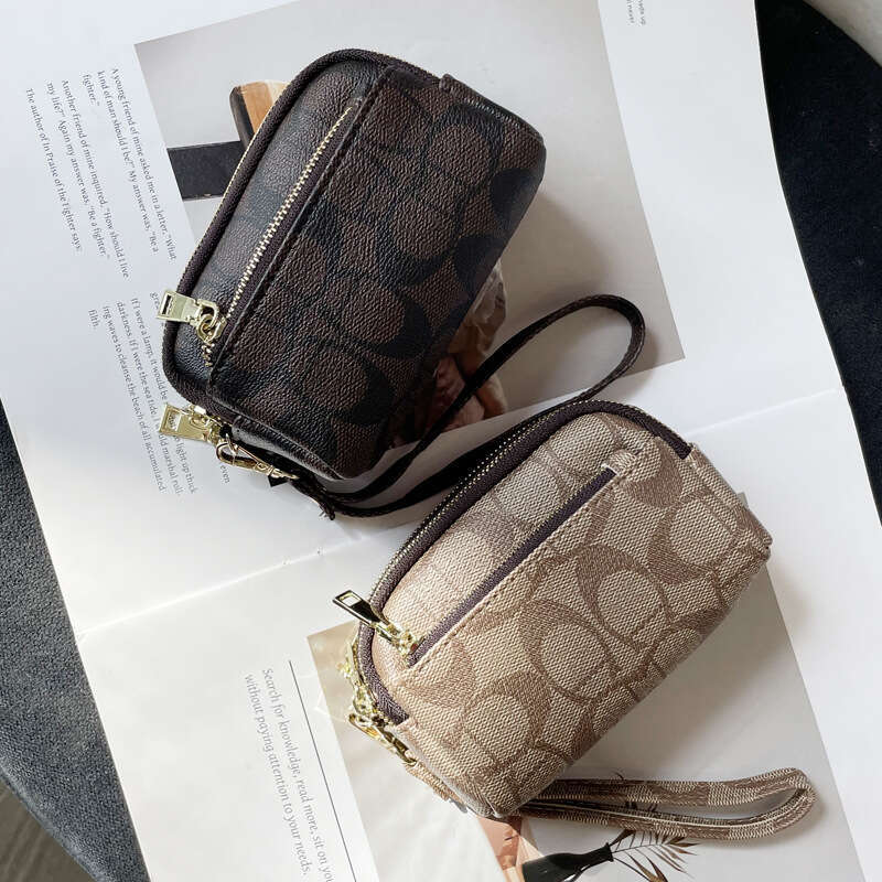 Exquisite High-End Large Capacity Coin Purse for Women with Three Zippers, Multifunctional Mini Handheld Small Wallet Clutch
