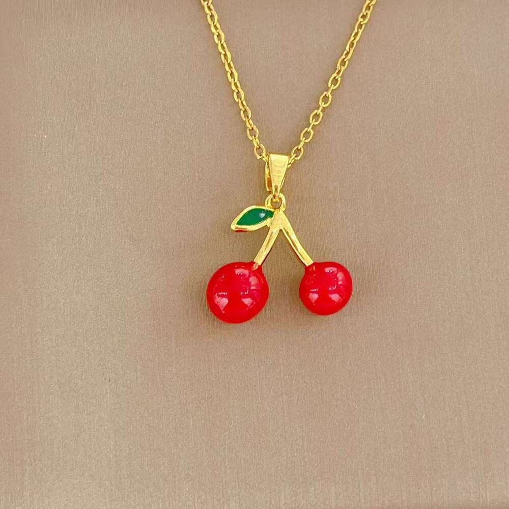 Hot-Selling Jewelry Red Cherry Pendant Necklace Collarbone Chain For Women 4F6