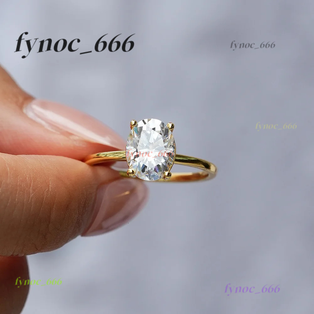Luxury 100% Real 18k Gold Womens Oval Diamond Ring Moissanite Light Luxury Four Claw Engagement Ring