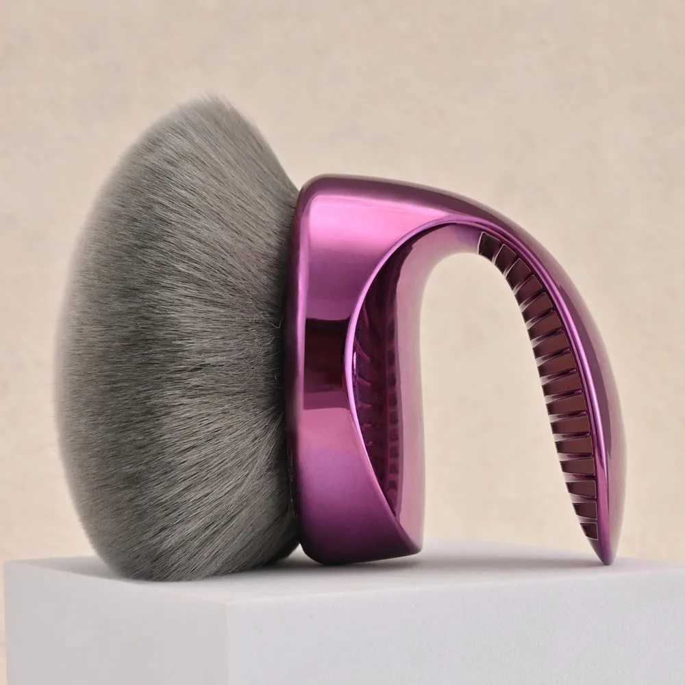 Beauty Blend Blur Body Kabuki Brush Extra Large Vegan Bristles Self-Tanner Brush Professional Blending Applicator Foundation XJ2500716