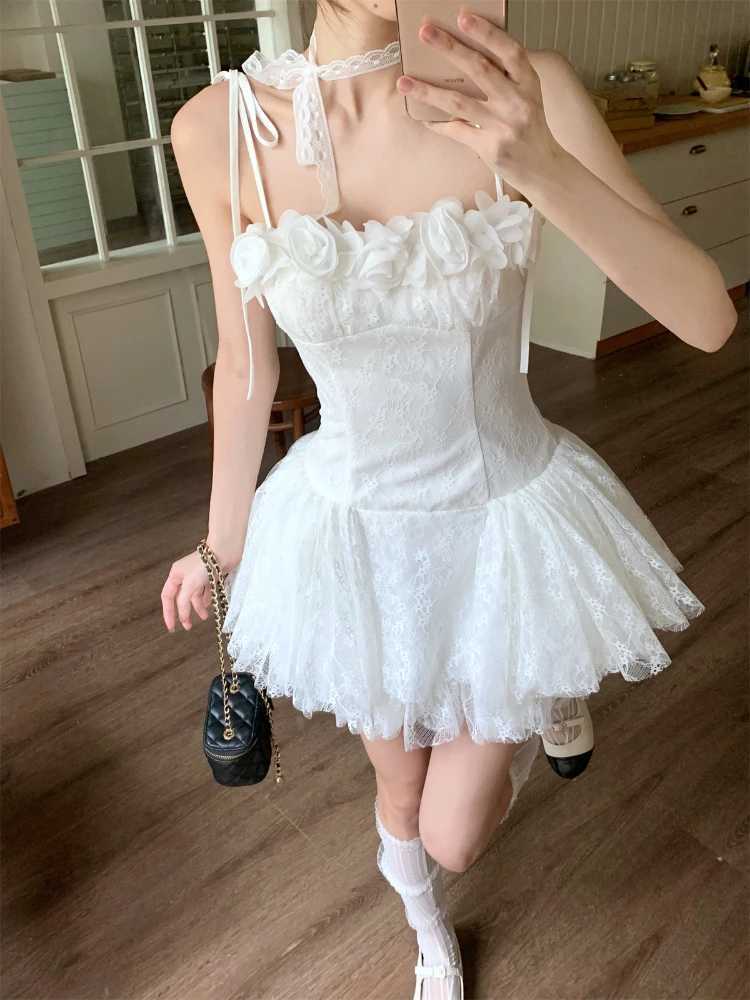 2025 Women White Lace Fluffy Sweet Strap Dress Korean Fashion Elegant Summer Party Dresses New Design Chic Slim Lovely Clothing R250716