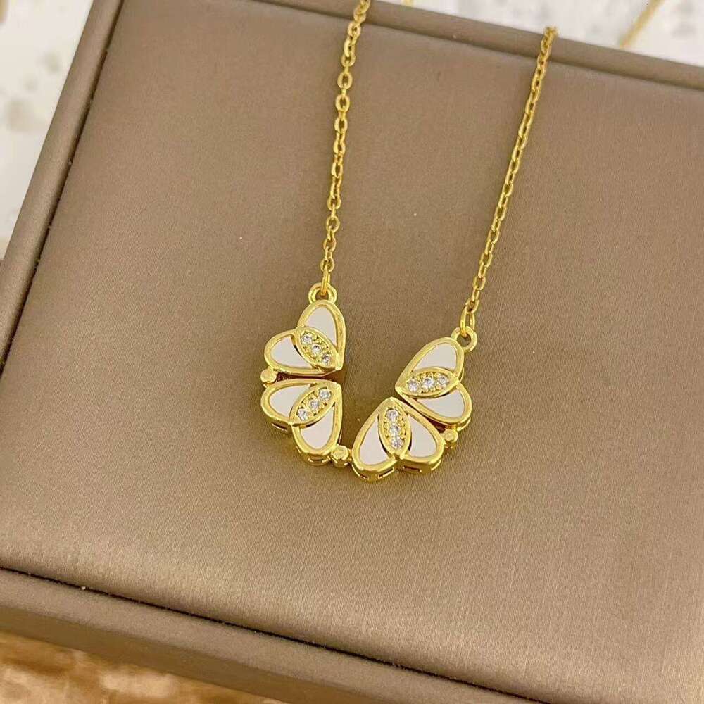 Necklace For Women Tiktok Niche Design Magnetic Zircon Heart New Open And Close Four-Leaf Flower One Multi-Wear Clavicle Chain 555
