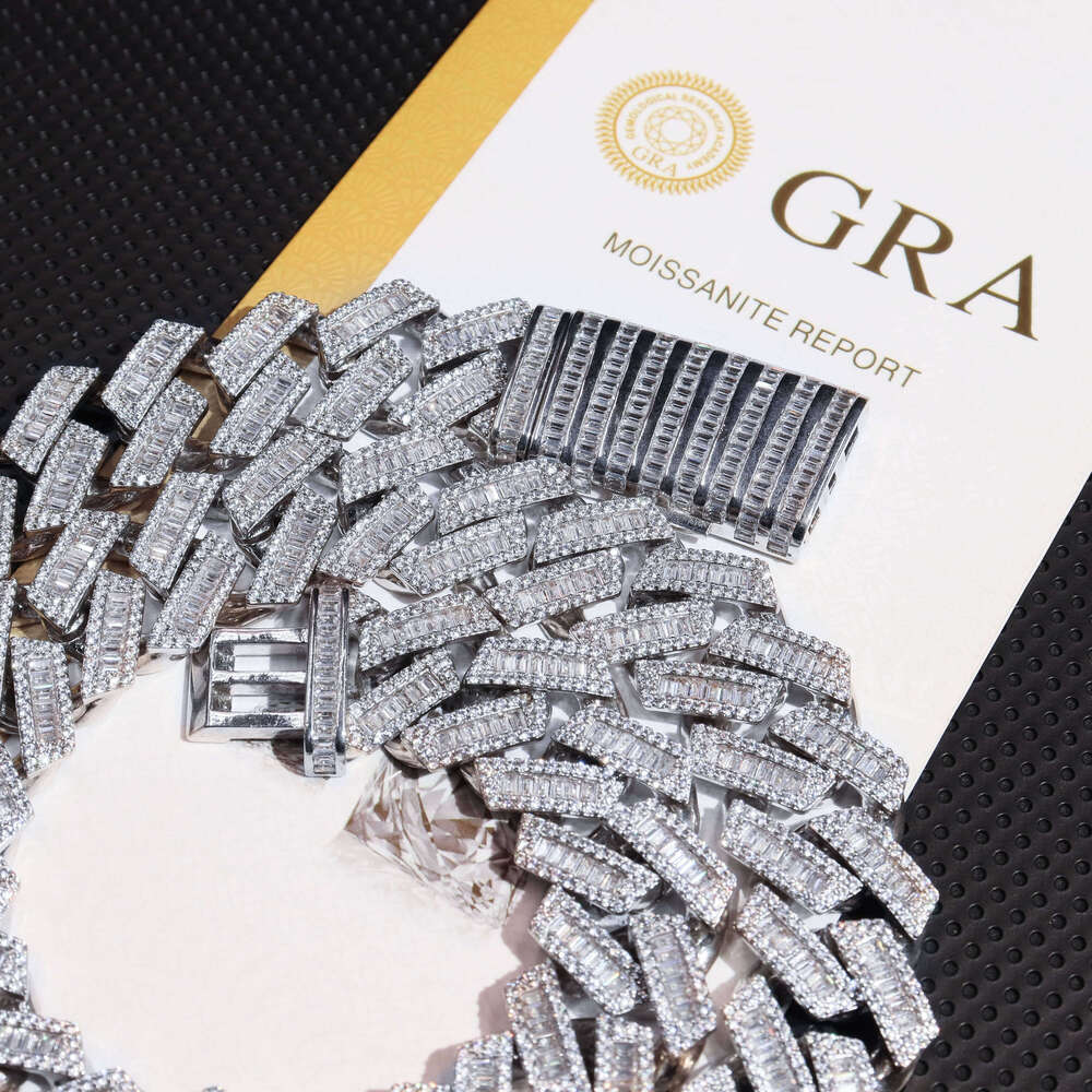 Pass 100% diamond testDesigner necklace22mm Heavy Duty Hip-Hop Necklace Sier Long Stick Bread Iced VVS Moissanite Lab Cuban Chain