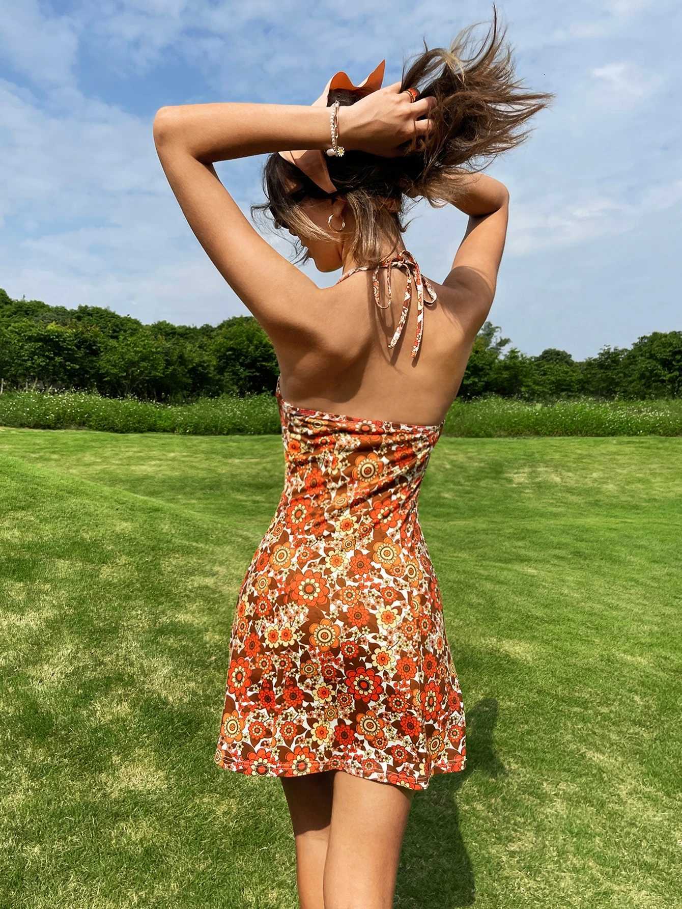 Romantic Print 2024 Summer New Floral Womens Fashion Halter Short Holiday Dress R250716