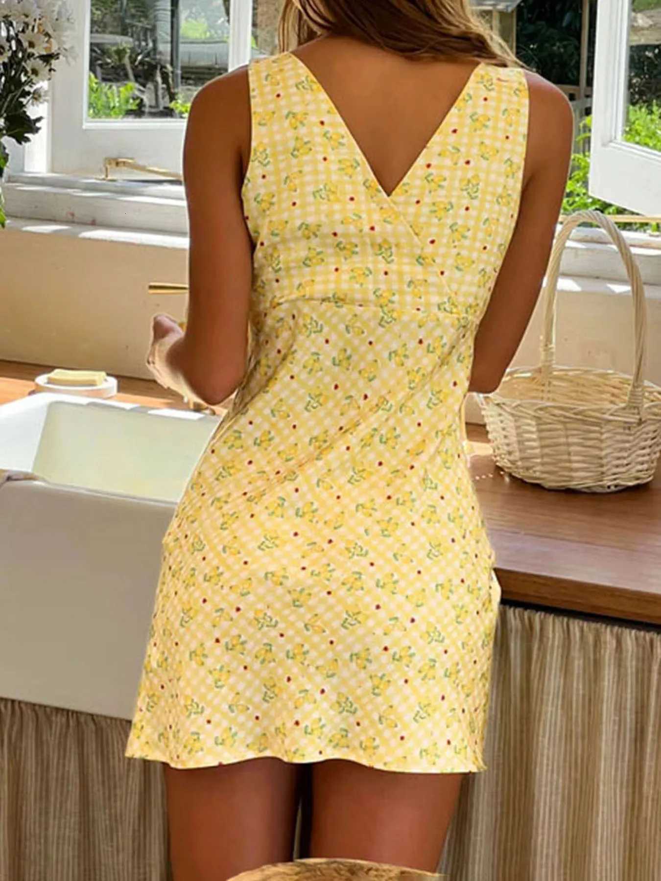 Summer Sweet Fruit Print Women Vest Dresses Fashion Prairie Chic Slim Fit Casual Classical Dresses R250716