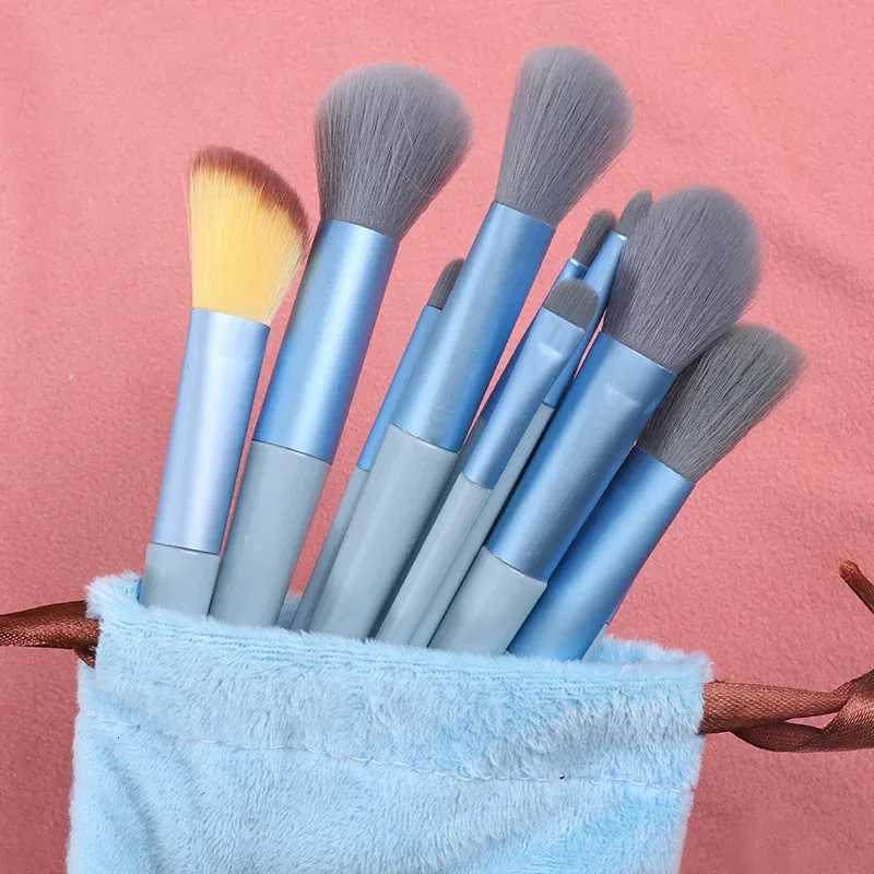 13-Piece Makeup Brush Set - Foundation Concealer Blush Eyeshadow Highlighter XJ2500716
