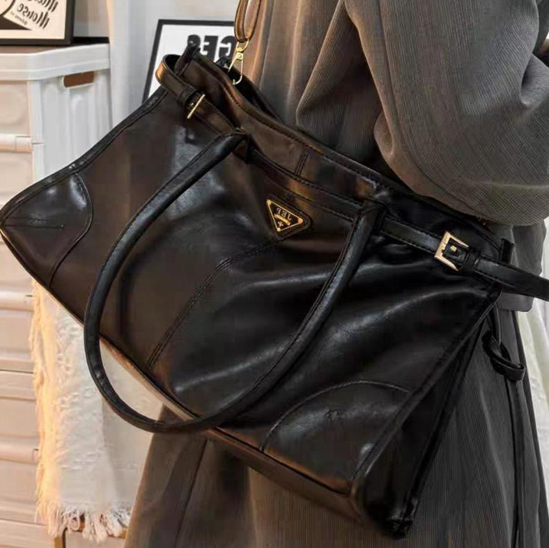 Designer Tote Bag Large Capacity for Women, Luxury Leather Shoulder & Crossbody Bag, Multi-pocket Wallet Insert, Fashion Shopping Handbag