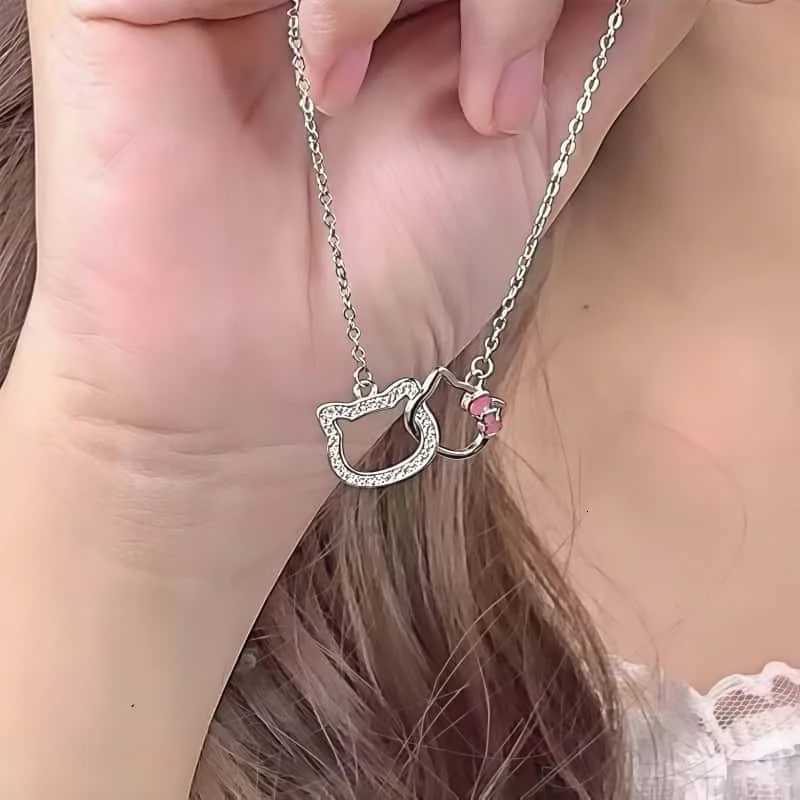 Sanrio Hello Kitty Silver Necklace Cartoon Fine Fashion Clavicle Chain Versatile Jewelry Pendant Girls Holiday Gift Wholesale w250716
